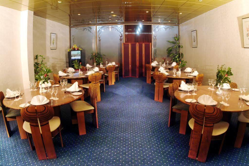 Dammam Hotel Esterno foto