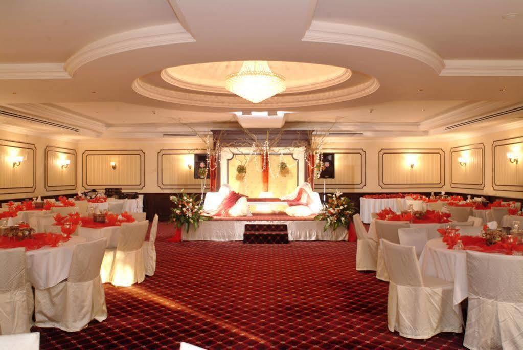Dammam Hotel Esterno foto